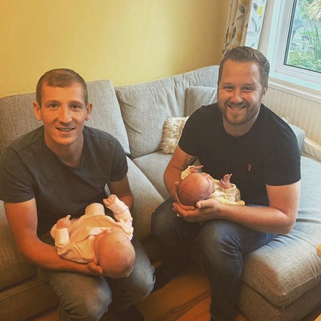 AdamEvzz's tweet photo. Dad life with @stockie1604. Congrats to you and @estock91 on the arrival of your beautiful baby boy!! #baby #newborn #congrats #biglad #dadlife https://t.co/4XG2xBSudz https://t.co/LlN6qwFWTn
