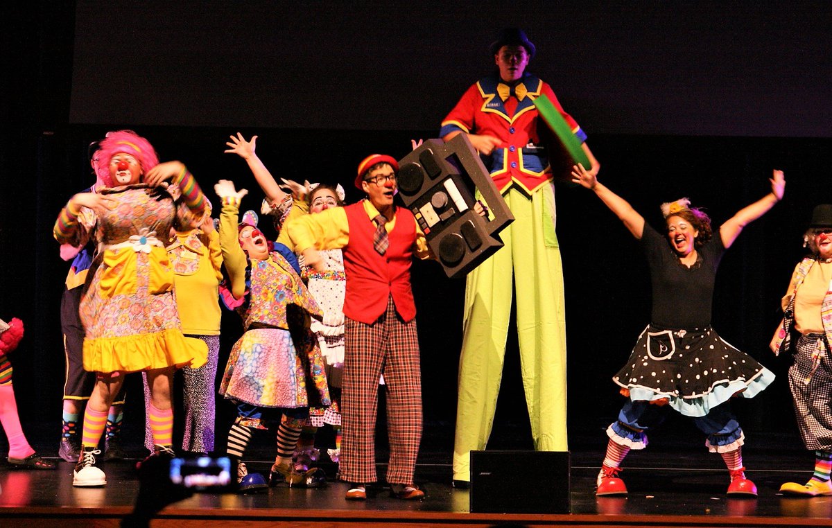 We can hardly contain our excitement! Tomorrow we host over 100 clowns with The BIG Top Show! Free balloon animals and face paintings begin at 6:30pm, the show begins at 7pm. Tickets are only $5 and are available at the door. This is one that you do not want to miss! #mcsfinearts