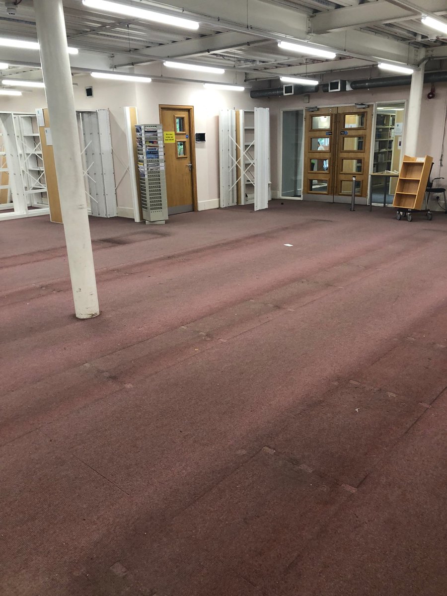 SolentLibrary's tweet photo. The refurbishment of the library is coming to an end! Can you see the difference?! #solentlibrary #refurbishment https://t.co/XMbFfsgaRE