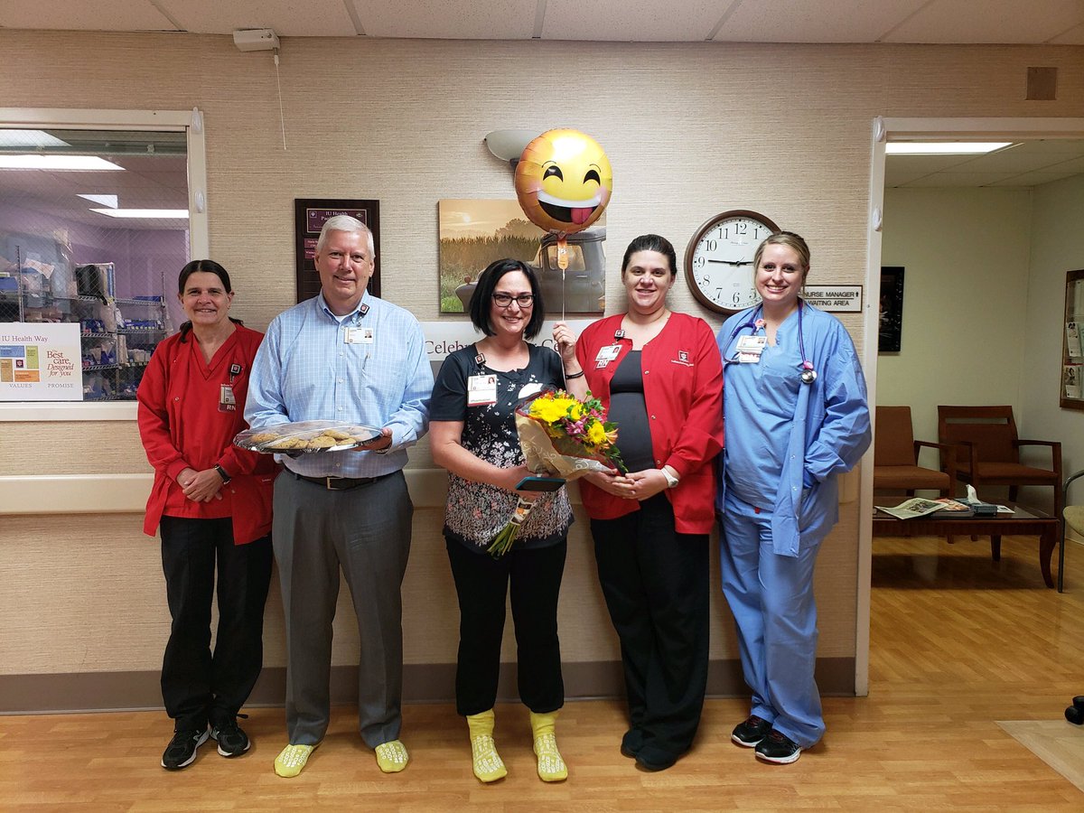 michele_ridge's tweet photo. Celebrating 90 days Fall free! Way to go IU Health Paoli!! https://t.co/MNp2PlfmbX