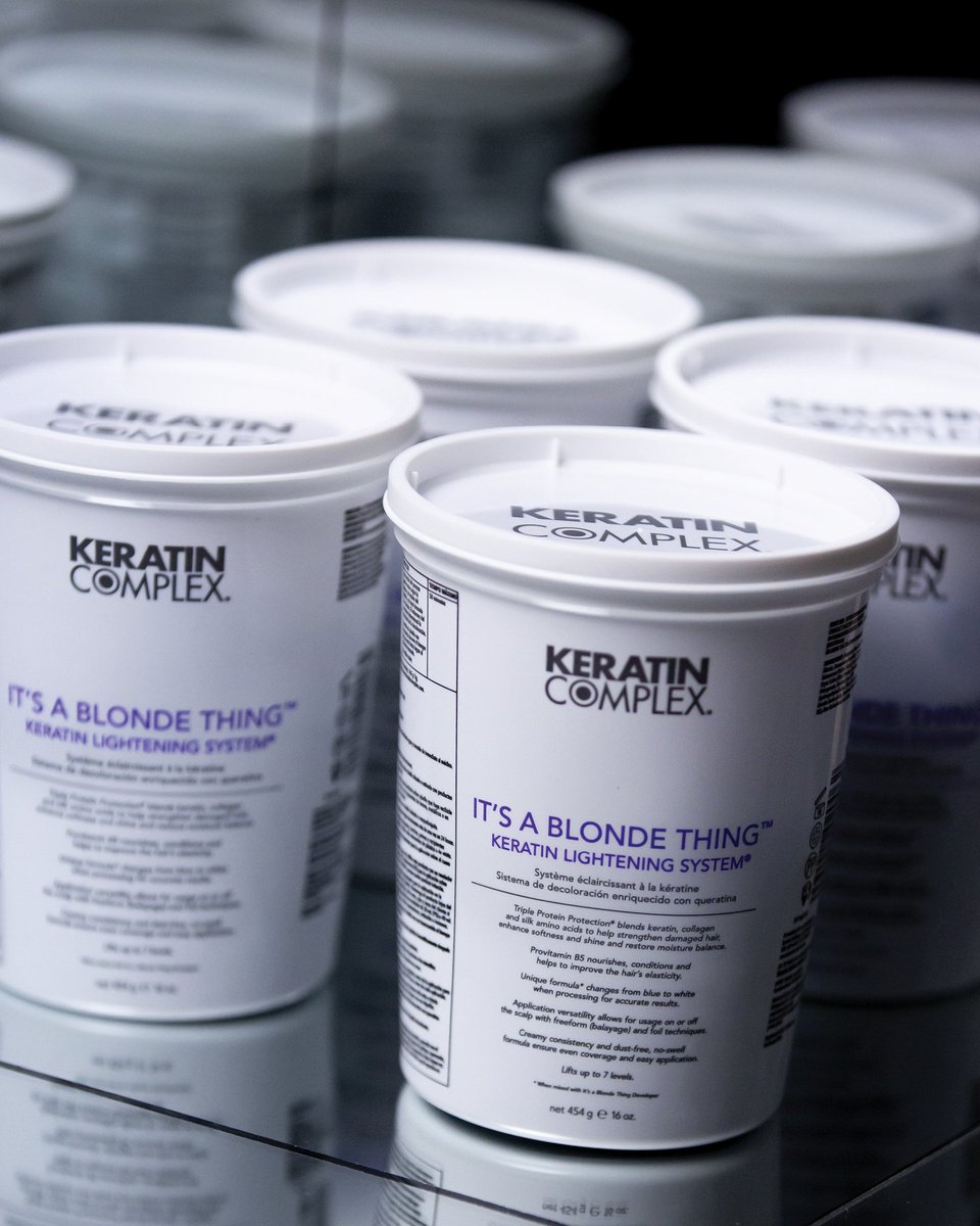 KeratinComplex's tweet photo. Powerful, yet gentle on the hair. #ItsaBlondeThing lightener is a conditioning, keratin-enhanced lightener that lightens and brightens while improving the integrity of the hair.
STYLISTS - learn more at the link in bio!
https://t.co/KKrZAa1cue
