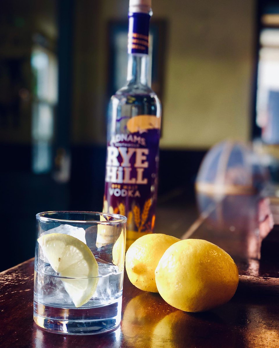 WoolpackIpswich's tweet photo. π₯ Our sip of the week this week is @adnams Rye Hill rye malt vodka. With a smooth, full feel and a hint of pepper, we think itβs delish simply on ice with a slice of lemon π #sipoftheweek #traditionalpub #vodka #smallbatch #Ipswich https://t.co/38uBfFLMGl