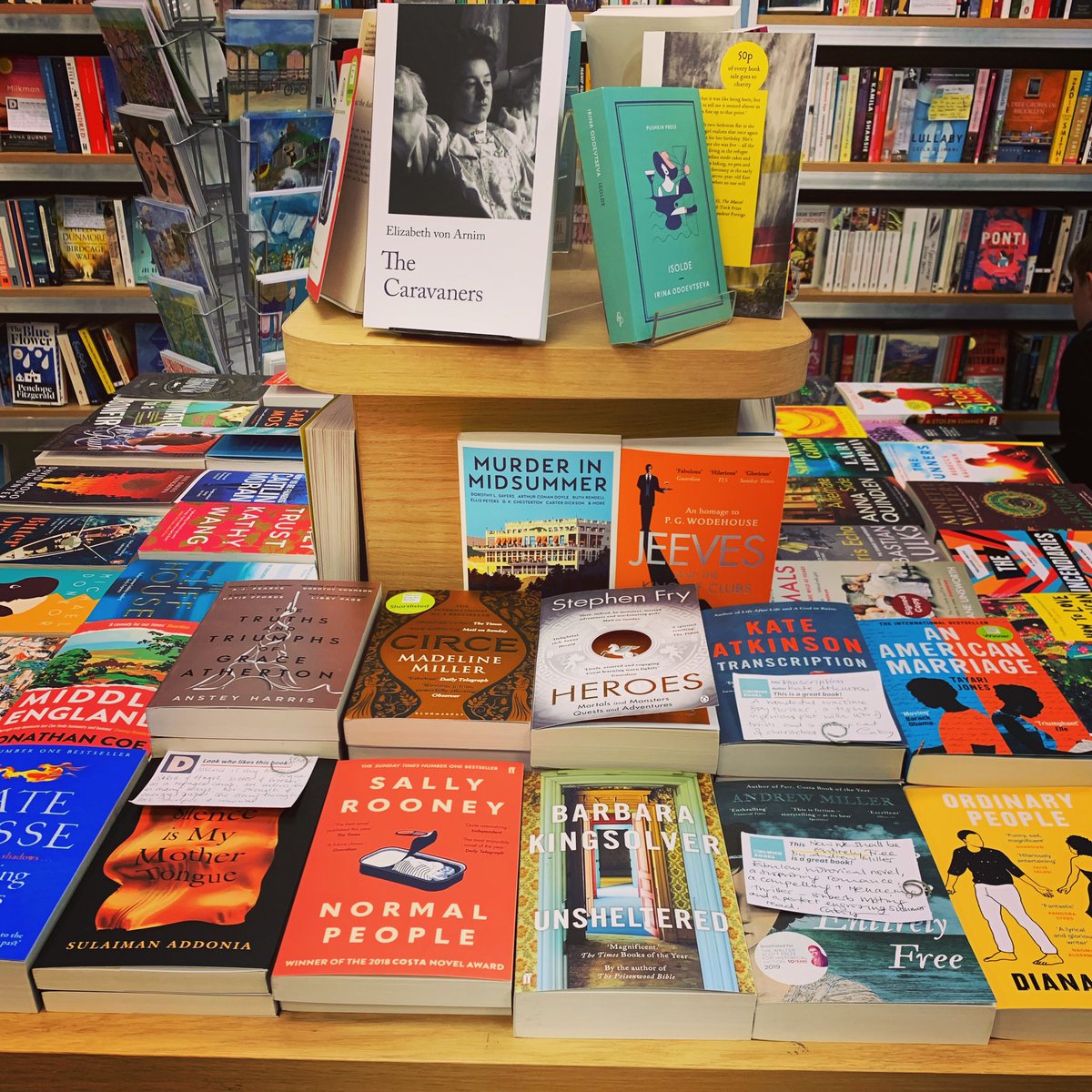 lovewestdulwich's tweet photo. Grabbing a last minute summer holiday read from @DulwichBooks #lovewestdulwich #westdulwich #supportlocal #supportinde https://t.co/BL8QG4MnnV