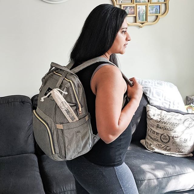 shreytilly's tweet photo. Went out of town last week and I  made sure to pack my @sand_cloud  stainless steel straw into my diaper bag. Whether I'm at home, out and about or traveling across states, I want to make my best effort to continue sustainable habits. It's super easy to … https://t.co/lqoy5AyoQW https://t.co/1pGiaNtudT