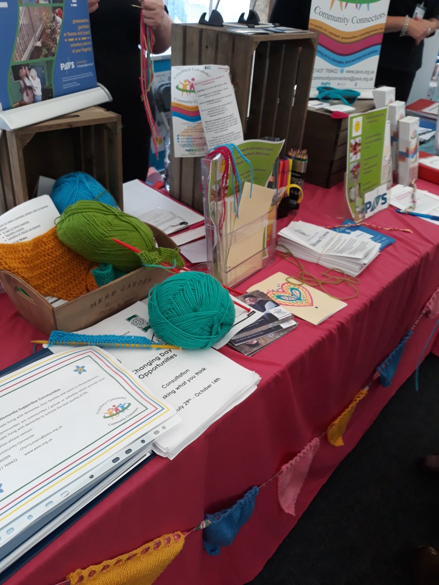 @ The County Show 🐎🦅🤟🐄🐖🐴🐓🦃🐑 <a href="/CCPembs/">Community Connectors</a> 
#Connecting #friends #friendshipbracelet