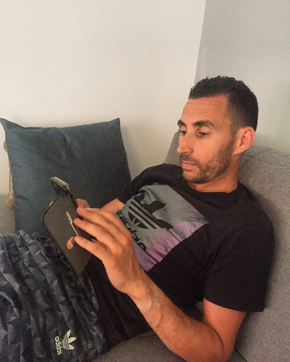 JuSports30's tweet image. #LÉTÉDEJUSPORTS30 Suite de ma série estivale un peu décalée et hyper connectée ou je mets en lumière les sportifs du @Gard qui ont marqué l’année 2018/19. Aujourd’hui le coureur à pied de l’#AC2A @cberraho...ou plutôt son portable
C’est à lire ci dessous
jusports30.com/2019/08/lete-d…