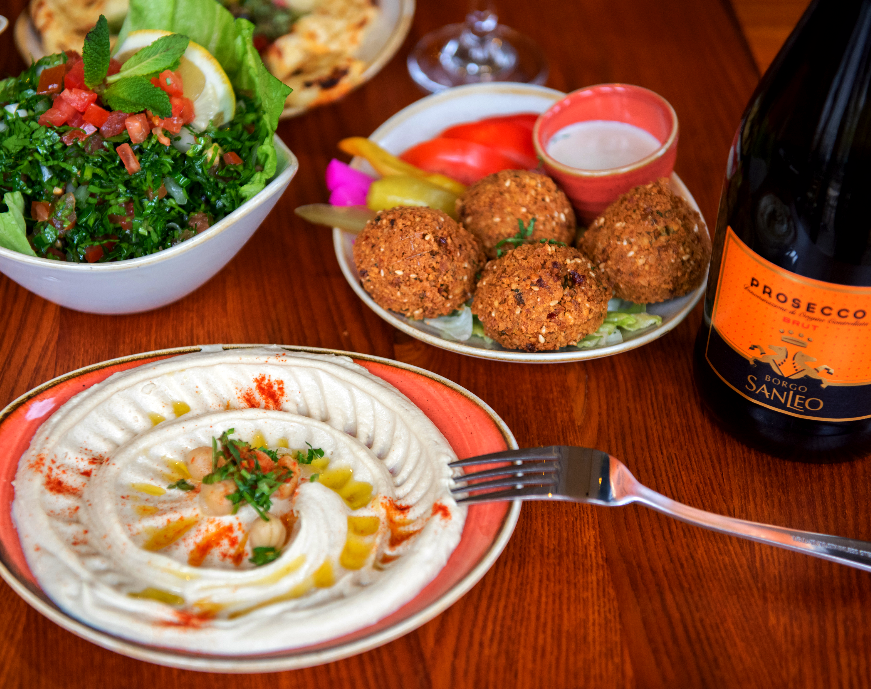 BosaKitchen's tweet photo. Making plans for this weekend? Make sure BYOB is part of them! 🍾 #BYOB #plans #weekend #unreal

Book here >>> https://t.co/KgaQeYjxZd https://t.co/TJSJHYFLsD