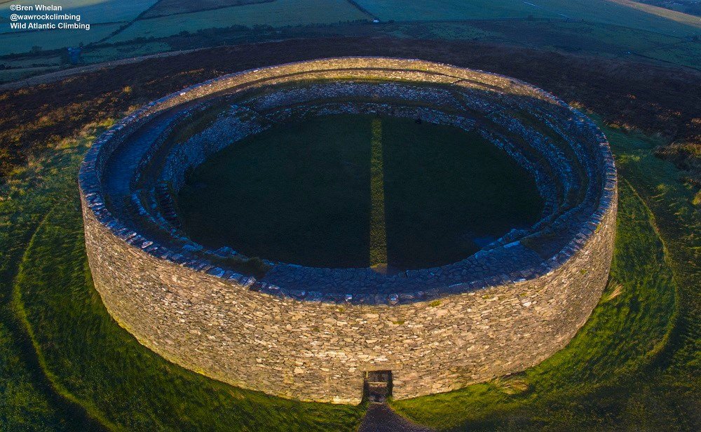 We #LoveDonegal because our history remains very much a part of who we are today. #DunNanGallAbu
#GriananofAileach