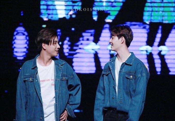 PS_DXX's tweet photo. @TutorHeart1 @WeLoveYThai Pls choose PerthSaint 🖤♥️, thank you 🙏 
Cr. Logo
#TutorHeart1
#WeLoveYThai
#PerthSaintSation https://t.co/VyESUxoi0c