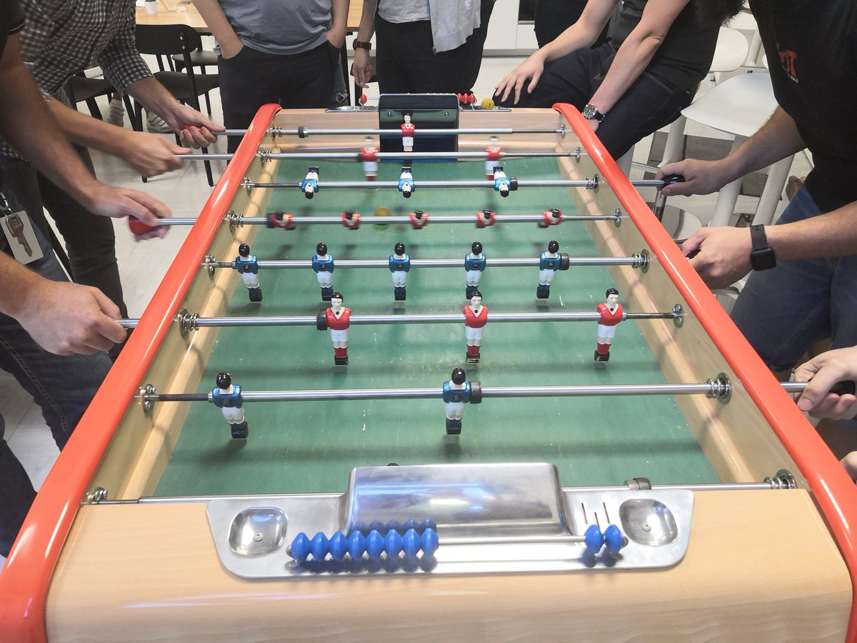 damiensmeets's tweet photo. Tournoi de baby à @sentryo! https://t.co/o7bWhQ1WSG