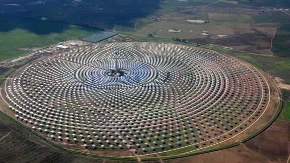 ZITF1's tweet image. #WASHen2019 #36DaysToGo #FactTime Did you know that the Morocco's Noor Complex is the world’s largest concentrated solar power (CSP) plant, located in the Sahara Desert. The project has a 580-megawatt capacity &amp;amp; is expected to provide electricity for over 1 million people.