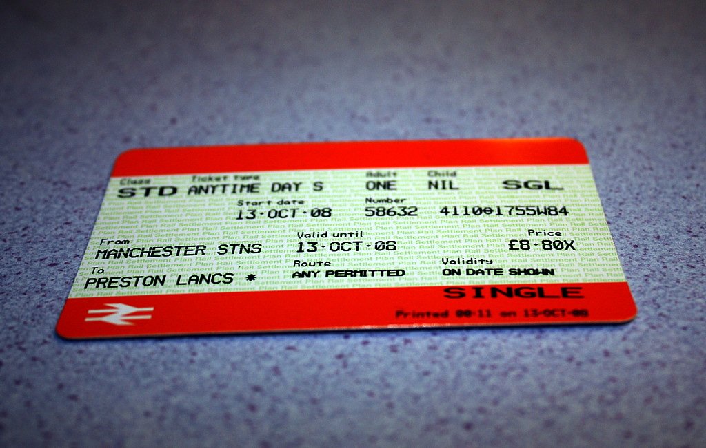 northernquota's tweet photo. From next year we'll have to pay more to sit in a train station and wait for #northernrail trains to turn up... #trainfareincrease
https://t.co/lY8WYg3X4d https://t.co/BzbVmzTAO1