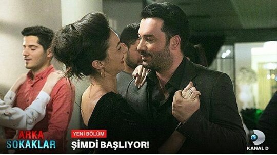 ayhak_s's tweet photo. En az sizin kadar bu fandomu ve bu fandomun gücünü de çok seviyorum iyi #özoz iyi ki #ayhak ve iyi ki #ayhakfandom 💞💕💗💝💖💘😍 https://t.co/EuCBFlB1Tb