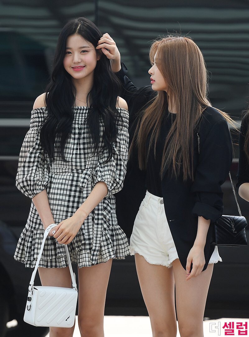 wonyoung pics tweet media