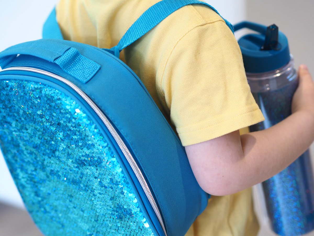 New mer-mazing sequin backpack lunch bag 🧜🏻‍♀️ Shop a wide range of new lunch bags, lunch boxes and water bottles for school at PolarGear.com 🌈 20% off with code SUMMER20 💧#BacktoSchool #Disney #sequin