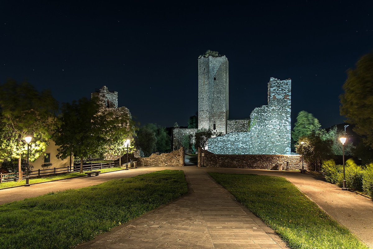 Alexmar983's tweet photo. #Divulgo per 📸#WikiLovesMonuments2019 il borgo fortificato di #SerravallePistoiese
 
Si inizia il primo settembre!
👉https://t.co/W0Dc5TOUy1

CC BY SA 4.0 Luciano Bernardi 2018 Wikimedia Commons

#italy_photolovers
#visitTuscany
#WLM2019
#igersPistoia https://t.co/AJQuiNFpG6