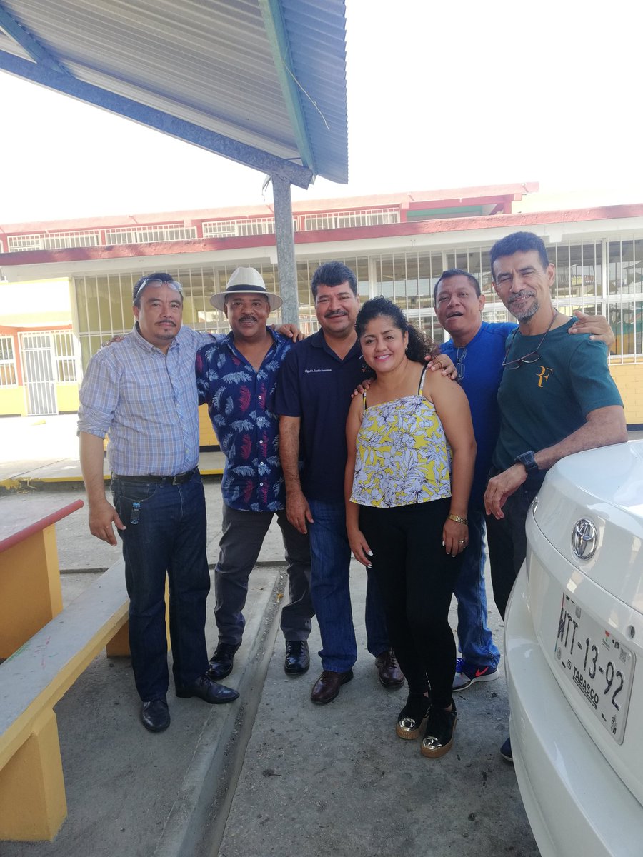 ProfeCastillo_'s tweet photo. Iniciamos un Ciclo Escolar más con mucho ánimo. https://t.co/BMDmFlgplh