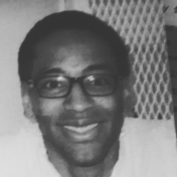 TheCollectiveD1's tweet photo. Travis Speaks...
Those Who Embrace
Dishonesty
Destroys The Possibility
Of Truth
#EndTheDeathPenalty
Travis is scheduled to be #Executed in Dec.
Be his #Voice
@KarineOmry @WorldKenneth @colsonwhitehead @HenryLouisGates @Harvard @Red_Menace_Pod @pink_peacock18 @GloriaRubac1 @ncadp https://t.co/JHuivxo0ac