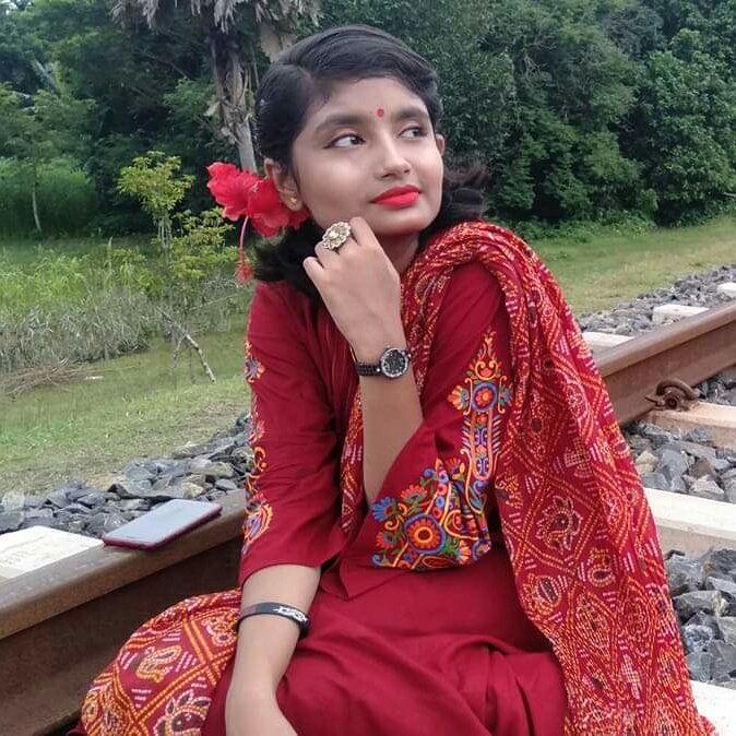 hope_11___'s tweet photo. Red vibes https://t.co/7d6x7KUvue