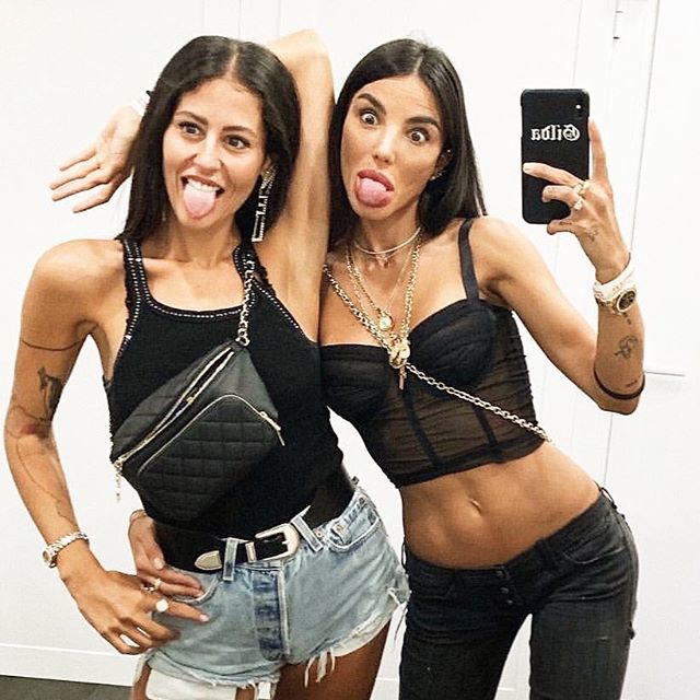SecondaBase's tweet photo. Have Fun❤️ #chiarabiasi #gildaambrosio iPhone X Case #ecoegoiphonecase #secondabase #playwithtechnology #superfluous #www #vegan #iphonexs, #regram, #fashion, #love, #style, #tgif, #linkinbio,, #summer , #denim, #phyton #dc10 https://t.co/IKbgEBfXbt https://t.co/KxFAp4dTMV