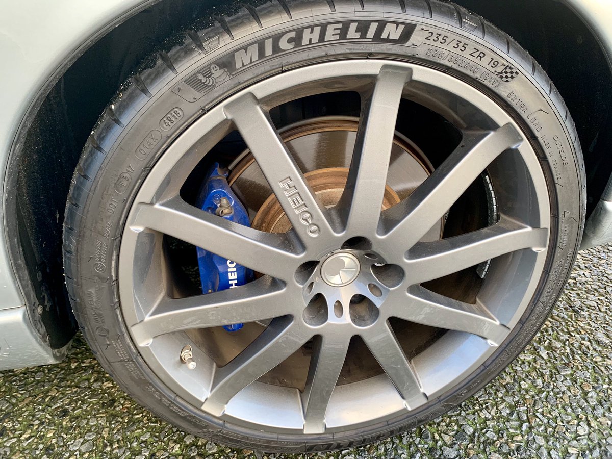 ついに憧れのミシュラン！
#michelintire #volvo #v70r #heico