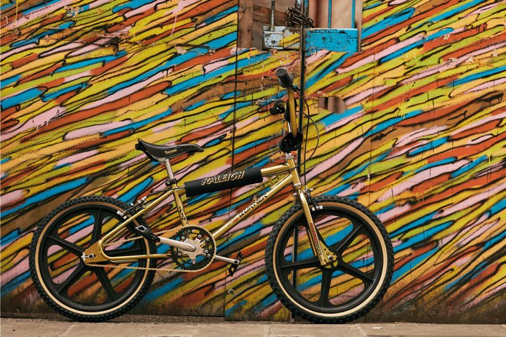 RaleighBikes_UK's tweet photo. 💥 OUT NOW 💥

👉 https://t.co/83G40AvJO1 👈 https://t.co/GhGyYddyZZ