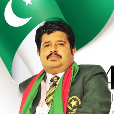 kricketonwheel's tweet photo. #NewProfilePic https://t.co/t3JrCfBSDi