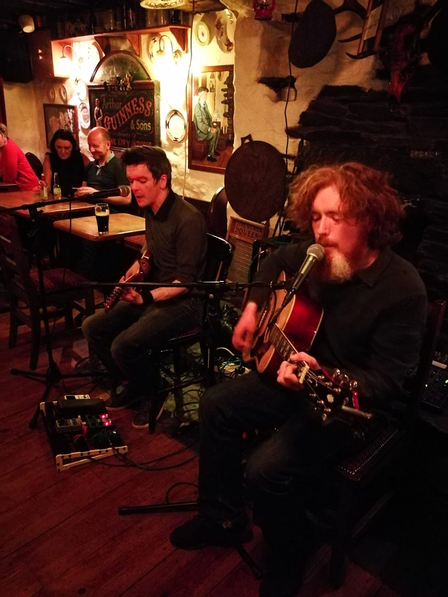 Highclasshobos's tweet image. This Saturday 17th August we are back in @RosatosMoville from 10:30pm. #Moville #Rosatos #HighClassHobos #LoveDonegal