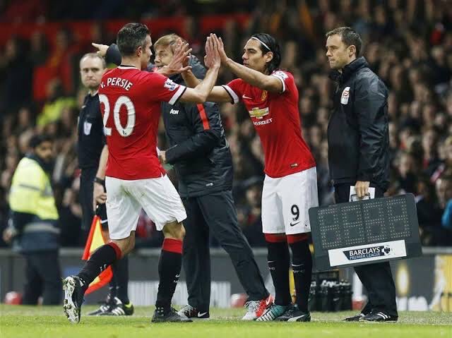 Bu topraklara gelmiş en büyük forvet, Robin van Persie’dir. Konu tartışmaya kapalı.