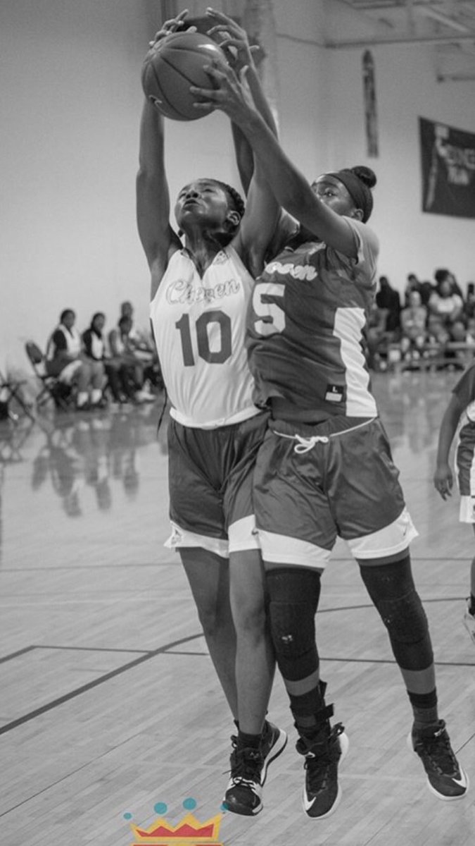 AmiraTrueblood's tweet photo. Had fun playing, worked really hard and learned a lot from my coach in the Inaugural High School Girls #TheChosenLeague Tournament ⛹🏽♀️💪🏾🙏🏾
#blessed
#workinghardtogetbetter https://t.co/gApj66xOxJ