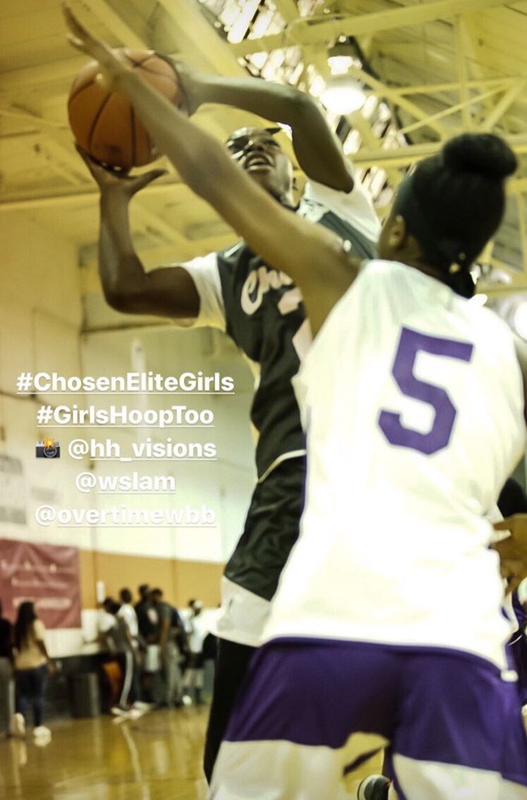 AmiraTrueblood's tweet photo. Had fun playing, worked really hard and learned a lot from my coach in the Inaugural High School Girls #TheChosenLeague Tournament ⛹🏽♀️💪🏾🙏🏾
#blessed
#workinghardtogetbetter https://t.co/gApj66xOxJ