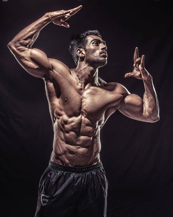 indianbodybuild's tweet photo. Miihier Singh
@miihiersinghofficial
A new me, A new journey, A new beginning, it’s called the return of the BODYSNATCHER.. #dontcallmekissingmyass #anewme #slimshady #miihiersinghprep #needsupps #bodysnatcher https://t.co/ayVav6x6uj