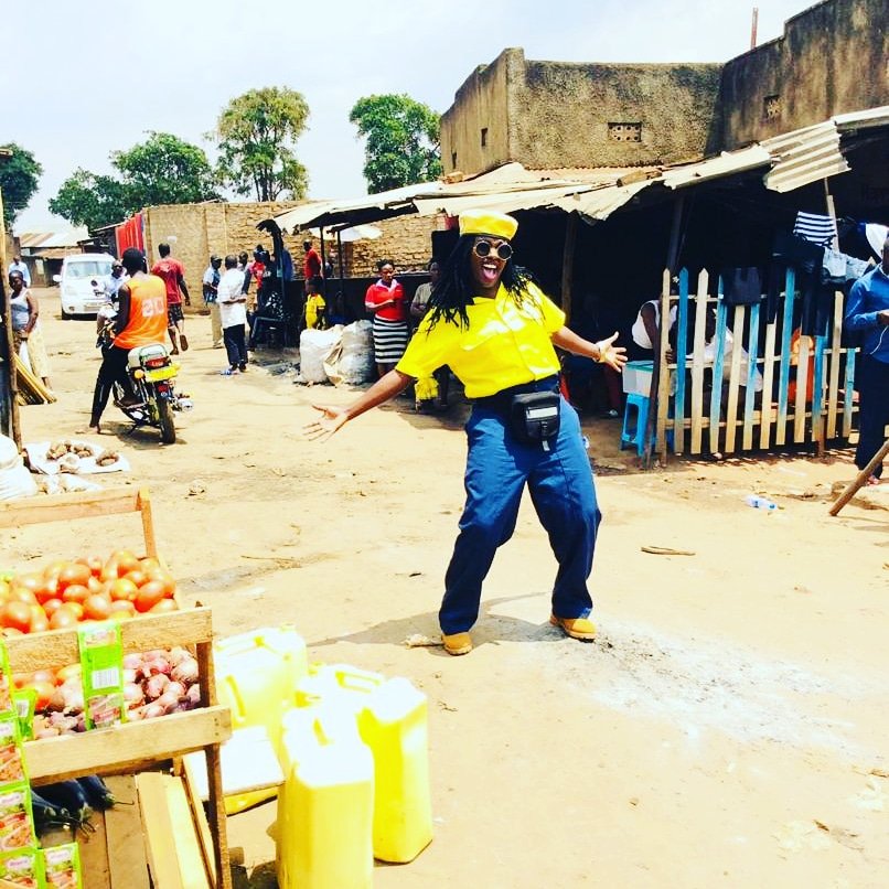 zabuli_256's tweet photo. #wedede #videoshoot have you gotten your copy of the audio? https://t.co/MmHQi5BI0k