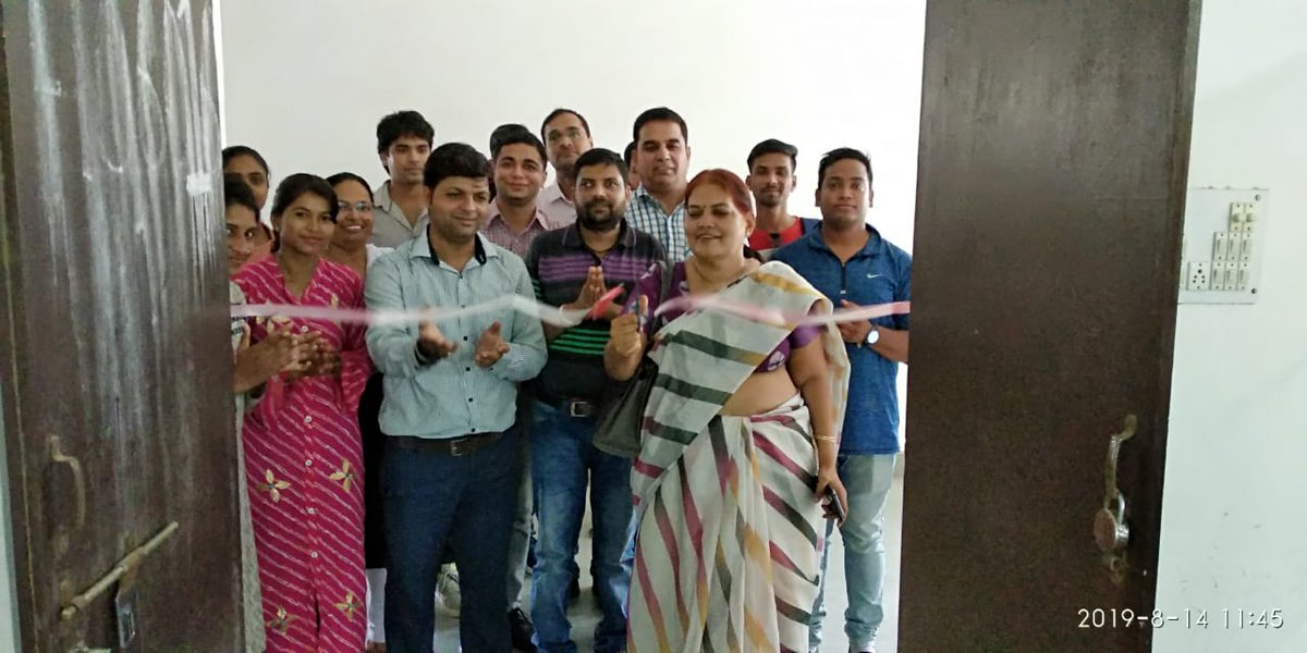 MaidaAmarsingh's tweet image. Hgvg3.b7yy