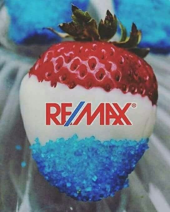 REMAXpremiumES's tweet photo. ¿Quién dijo que en Agosto no se vende?
Enhorabuena Pablo de Vicente por tu paso por Notaria hoy, vendedores y compradores son muy discretos y no han querido salir en la foto...

¡Si tú también quieres vender ☎️ Llámanos 91 128 66 99!

#remaxestasentucasa #FelizMiércoles https://t.co/taTy5lypYq