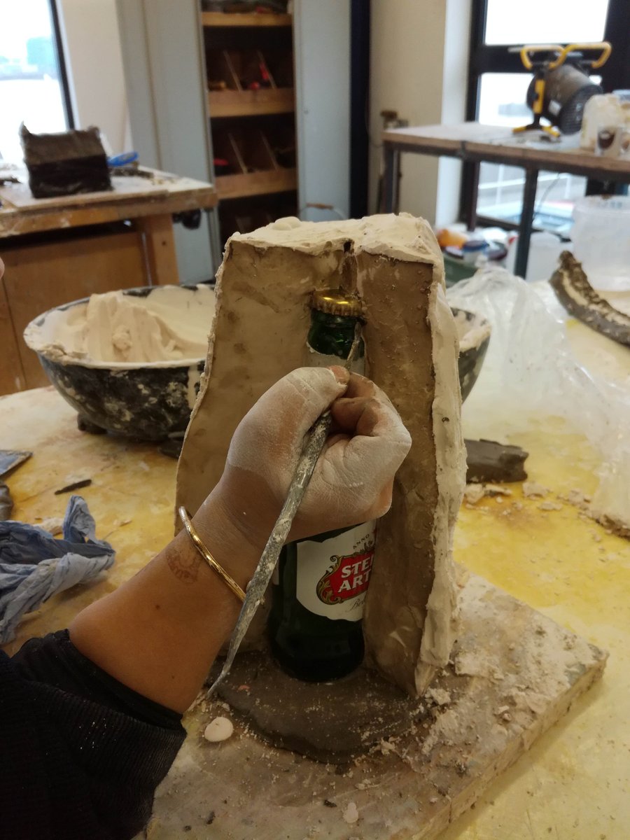 LondonSculpture's tweet photo. WEEKEND ALERT!
This is an exciting 2day intensive course focusing on plaster casting from waste moulds to plaster piece moulds, to eventually casting a sculpture &amp; looking at finishing options.
Love student pics. Cute hedgehog - amazing it got that detail.
https://t.co/rB3Uji8thO https://t.co/fbrPVzHsvF