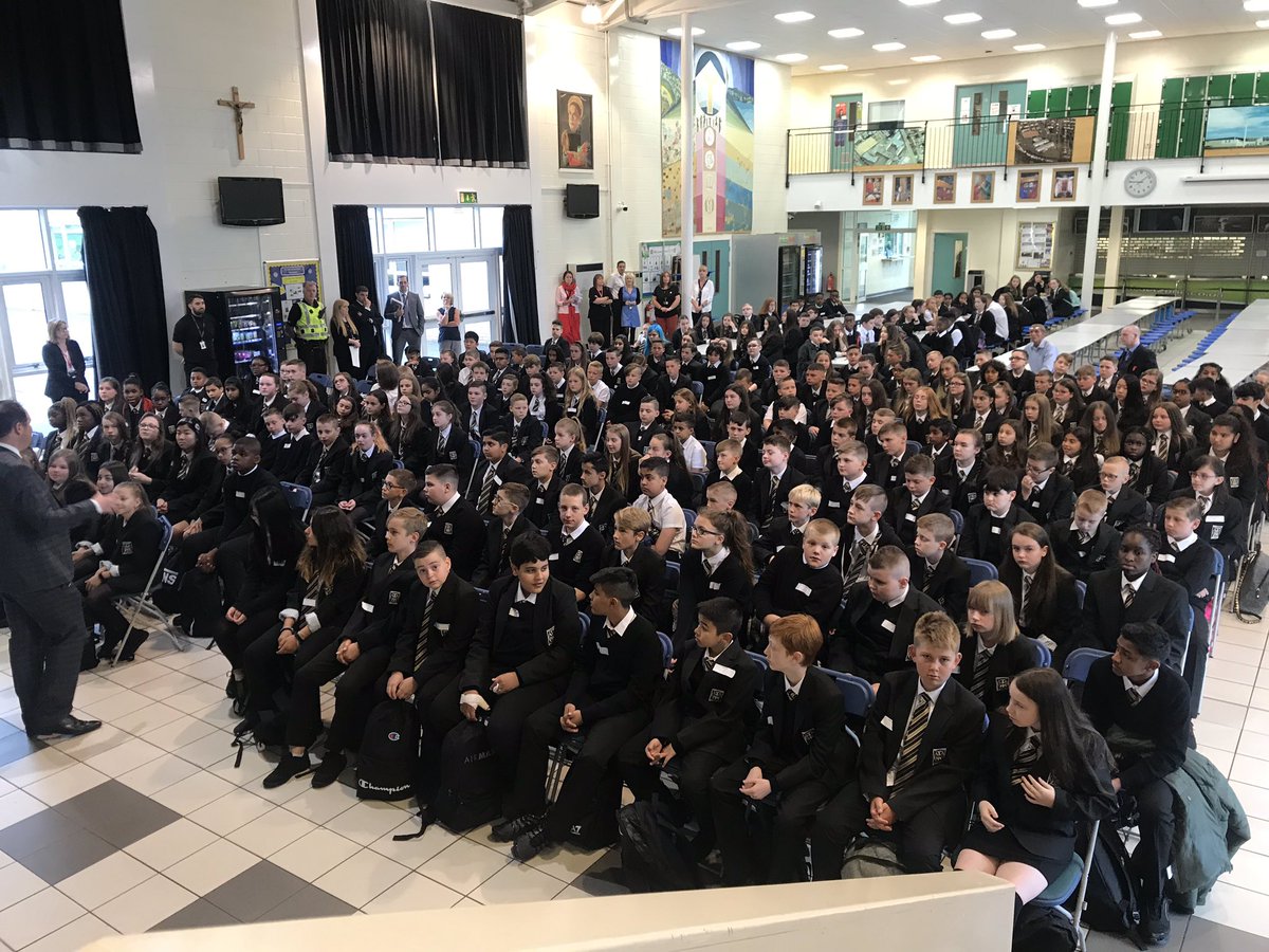 It was a delight to welcome our biggest ever S1 to STA this morning - all 210 of them! 

Huge thanks to parents and carers for supporting our uniform expectations - they look excellent! 

#upandrunning 
#FirstDayOfSchool2019