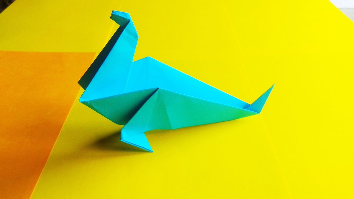 JustOrigamiMgc's tweet photo. Easy origami fur seal💦💦

Tutorial👇👇👇

https://t.co/pgLQS18M1a

#origami #tutorial #papercraft #diy #handmade #kids #play #furseal #howtomake https://t.co/wDaCkSz5qj