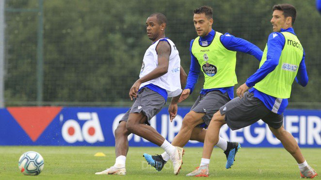 Diego Rolan entrenando en Abegondo (Foto: RCD).