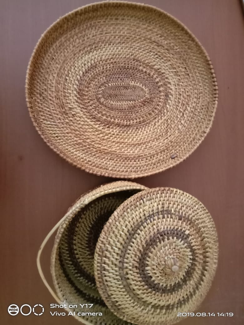suci_masyhur's tweet photo. Produk lokal Desa Malei KecPedongga Kab.Pasangkayu
Bisa utk ole2&amp; buat yg hobi Fotografi bs utk Tools pelengkap Objek foto. Utk Jualan Online Produk Kuliner,tools ini sangat cocok di padupadankan dengan Objek Jualanta'
#TPPISulawesiBarat 
#OVOE
#OVOP 
@EkoSandjojo 
@Firman1980 https://t.co/1DoOg20vSB