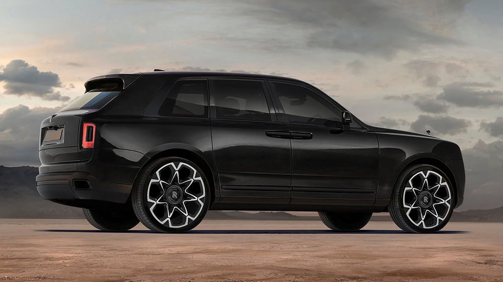 motoexposure's tweet photo. Get ready for the #RollsRoyce Cullinan Black Label Edition by @AKAHNDESIGN! https://t.co/Xc9vnXcvBn https://t.co/0qCcGZLIks