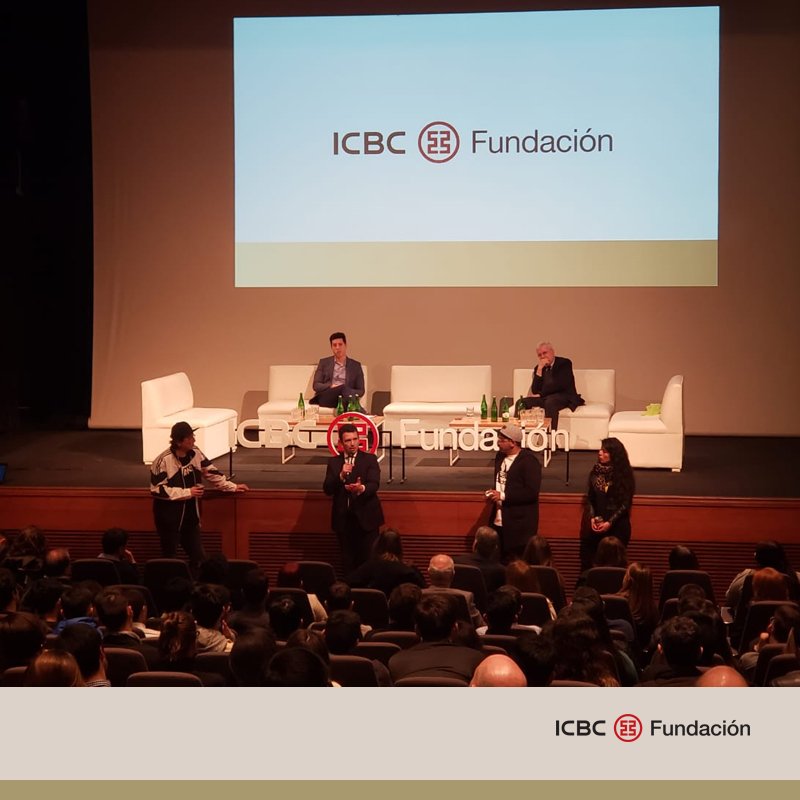 Fundacion_icbc's tweet photo. En su 6ta edición, #FélixPeña dialogó junto a @segregustavo sobre el Acuerdo UE - Mercosur.
También participaron los casos exitosos de @animanaonline, #SinMercy, #CheDog y #AndexGroup. https://t.co/lKjFQE8vdq