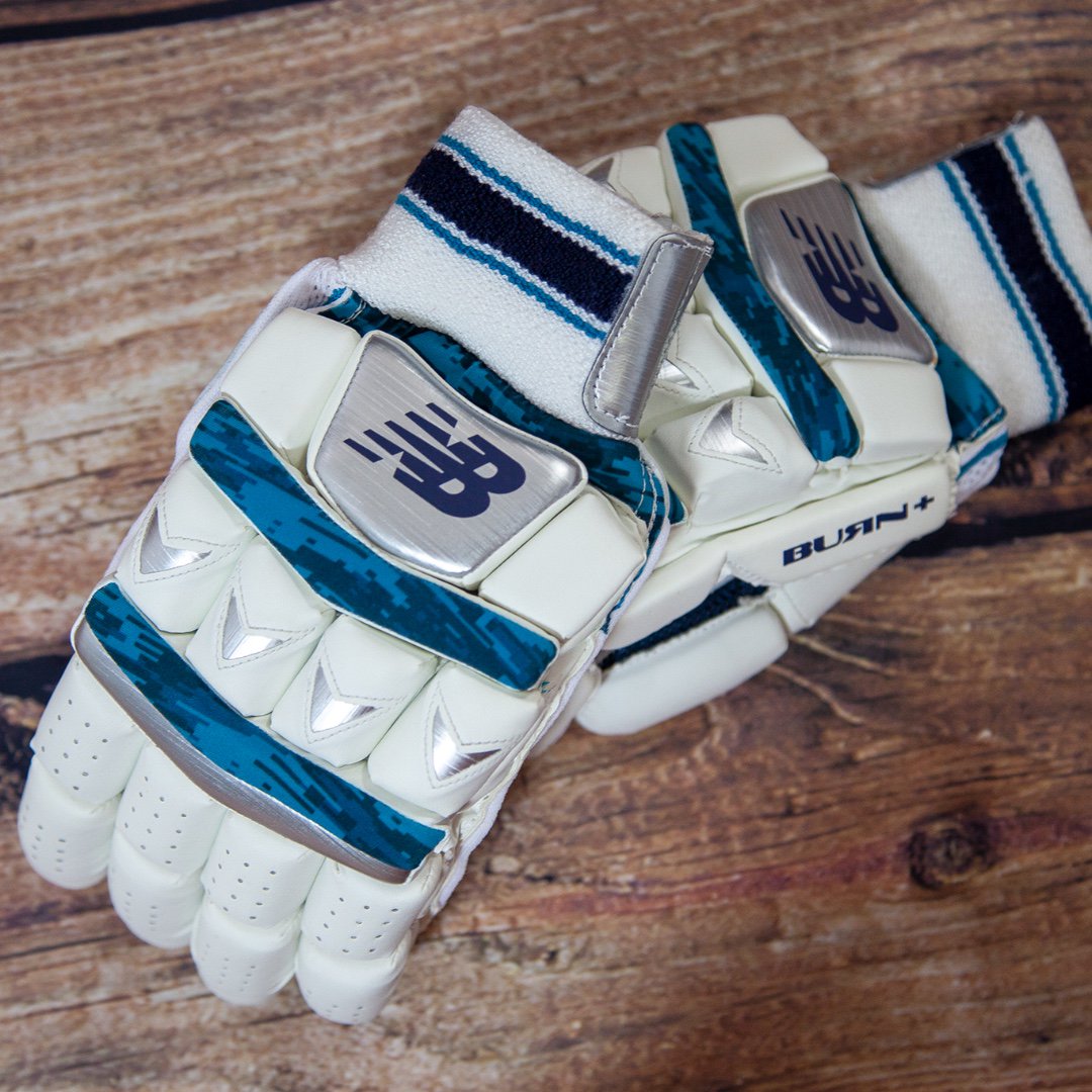 new balance burn gloves