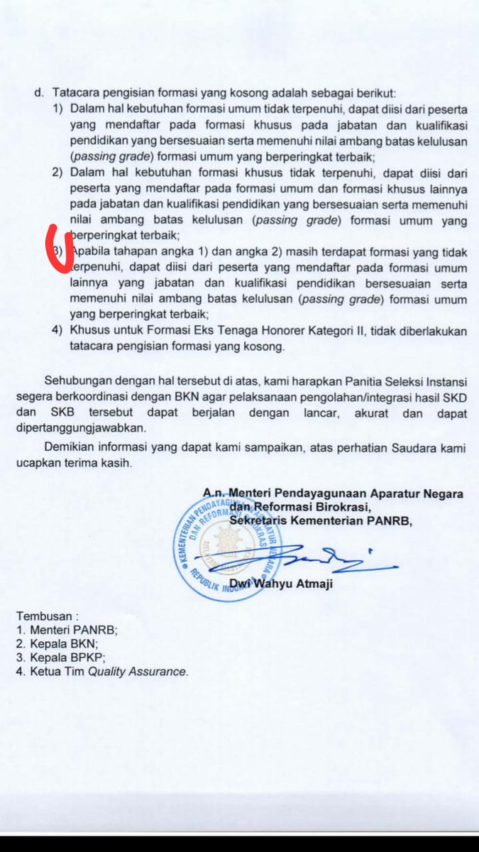 ibrahim_novik's tweet photo. Assalamu alaykum.. 
Coba jelaskan di Point 3 .. Knpa pada seleksi tahun 2018 yg lalu, poin ini tdk dilaksanakan ???? Pdahal posisi p1/tl bsa mengisi formasi kosong sblum terbitnya permen 61. 
@jokowi @BKNgoid @panselnasmenpan @BimaHWibisana  @Kemenpar_RI https://t.co/zTm8P3kALj