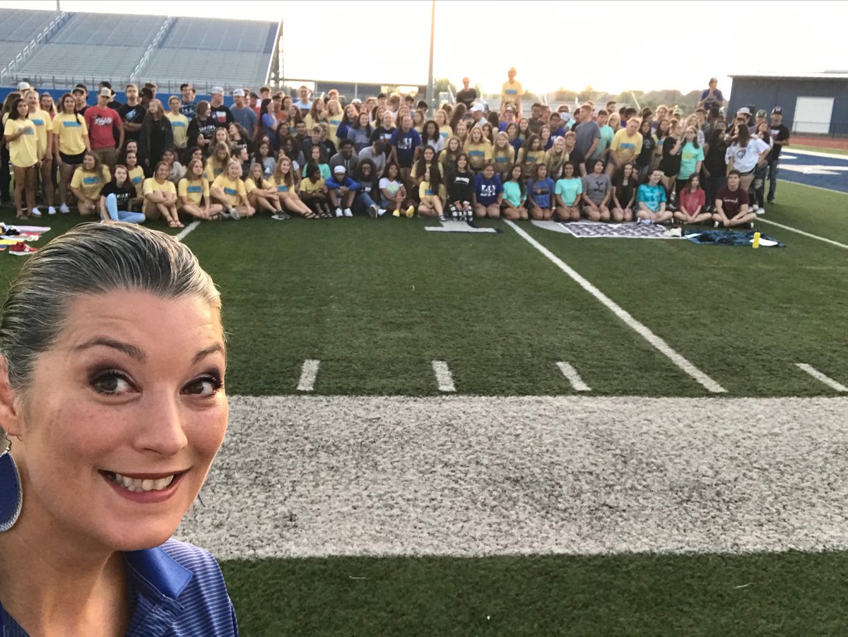 abrooks's tweet photo. OMG. So missed you guys #classof2020. Can’t wait for this senior year journey with you! https://t.co/0oP1zPiq1T