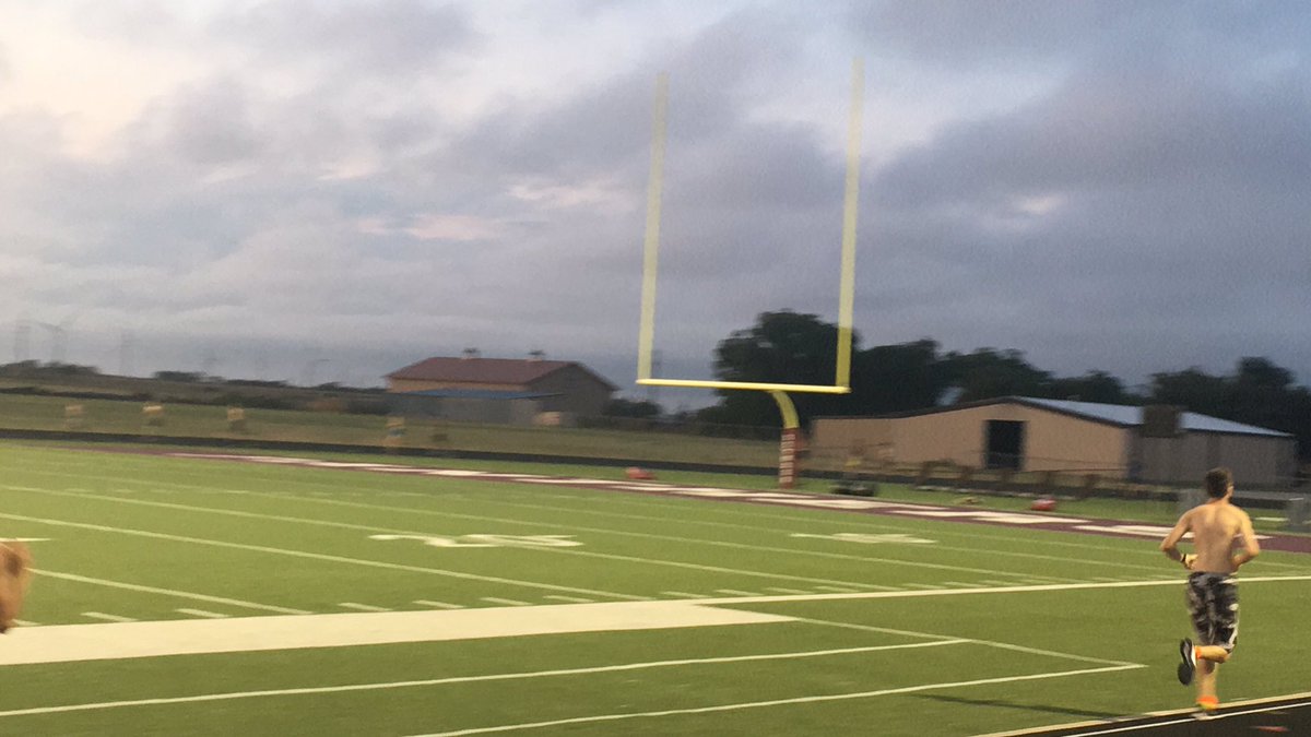JohnAnd26155491's tweet photo. Seymour ISD cross country athletes getting after it this morning.   Lots of hard work on display.  #seythegood  @SeyHighPanthers @AllSeymour https://t.co/NATuGugiQj