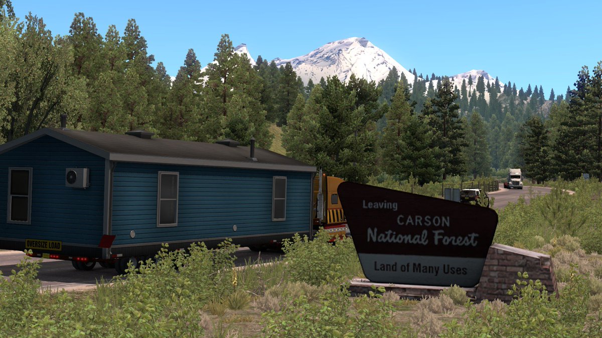 Chujownik's tweet photo. The road 64 from Farmington to Raton is just a masterpiece. Well done guys @SCSsoftware #AmericanTruckSimulator https://t.co/z74eeIOvMP