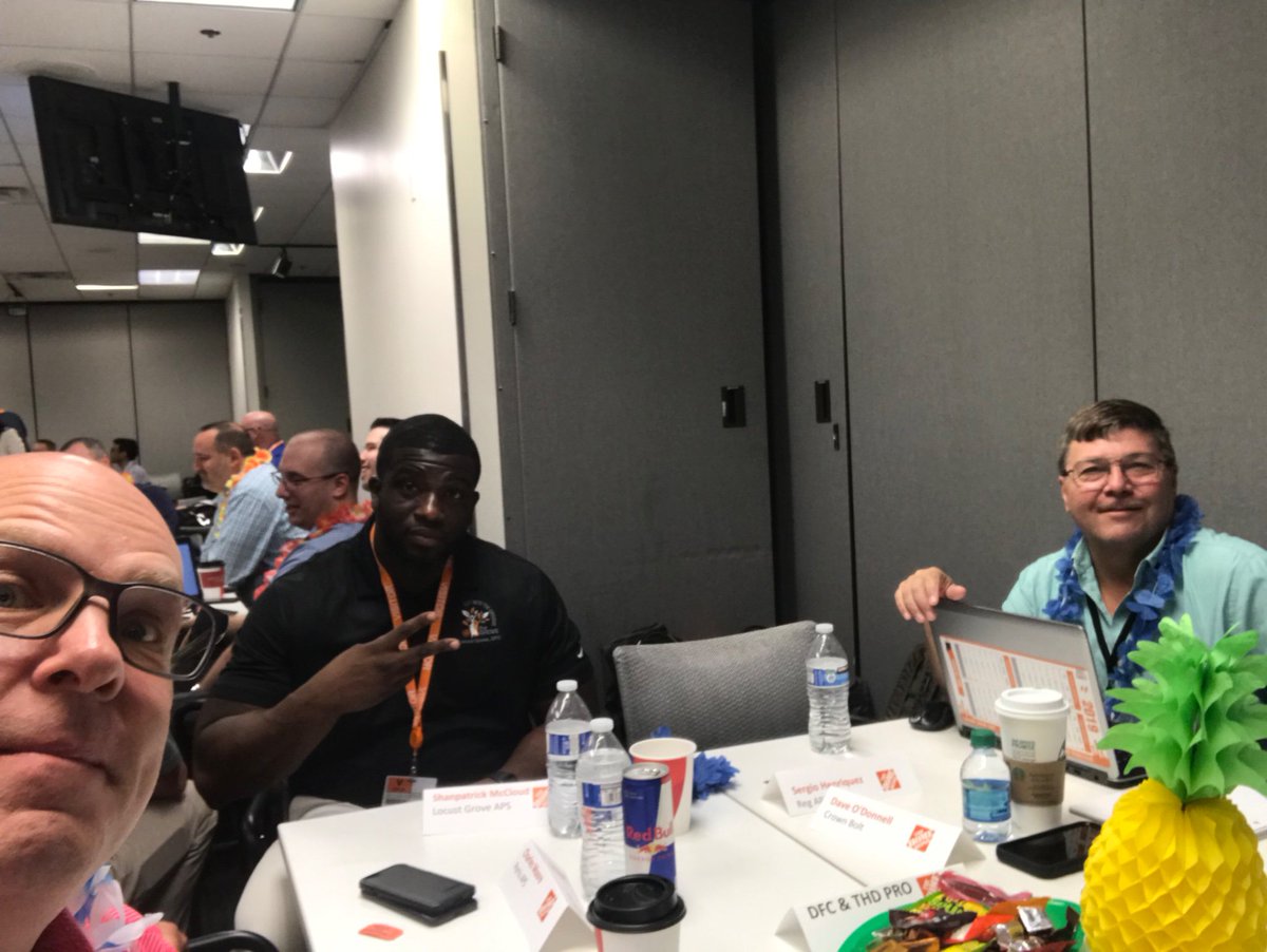 cmzeus's tweet photo. Kicking off AP meeting 2019 https://t.co/KreIAhbIaV