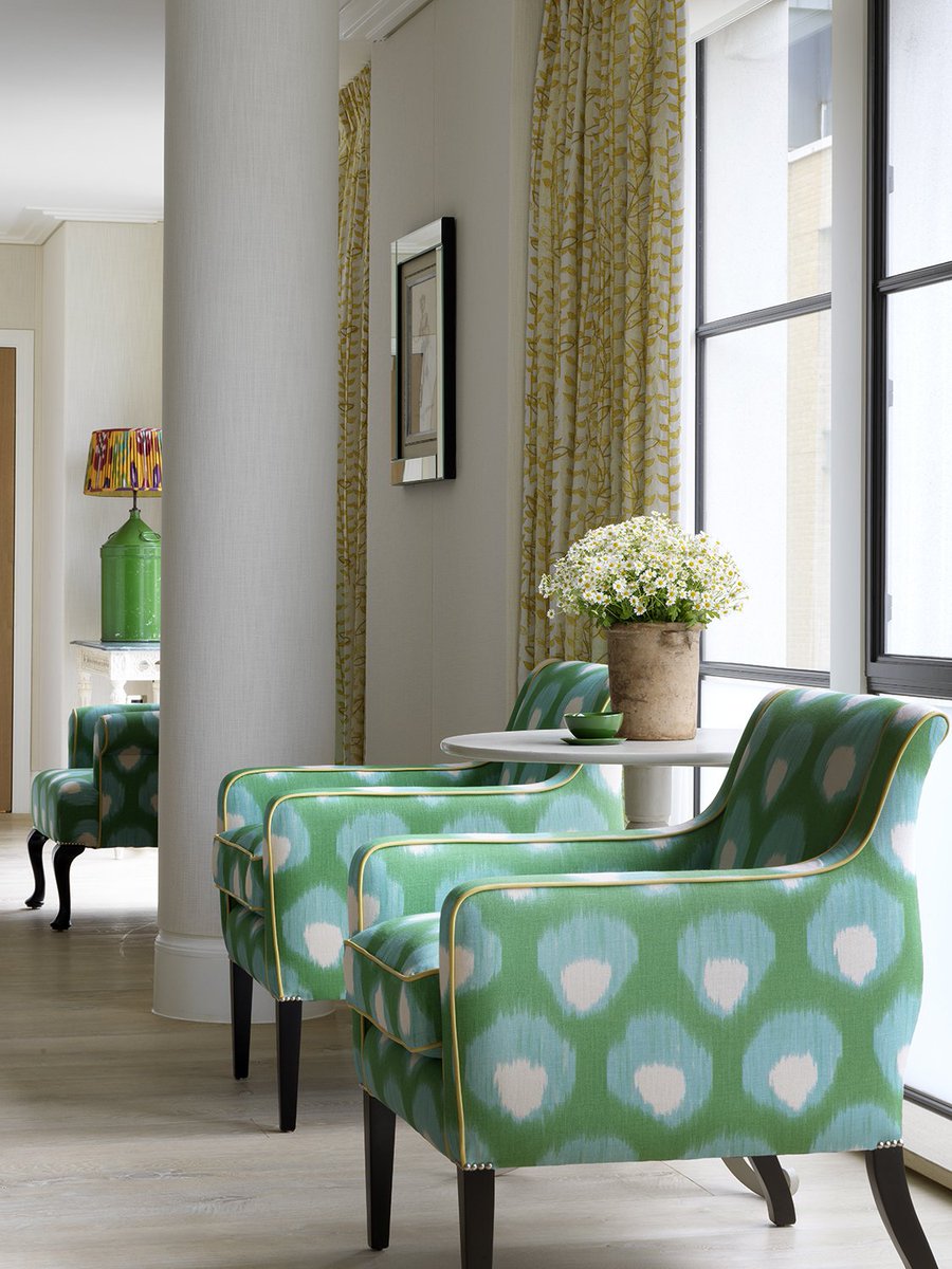 Ham_Yard's tweet photo. #Roomoftheweek: This stunning room at #OneDenmanPlace, the exclusive residences at #HamYardHotel, features a splash of green &amp; yellow - the perfect summer colours to brighten up this grey day in London .#KitKemp #Interiors #Soho #London  https://t.co/GKrgAZH6oT https://t.co/hxsq7XzF3Z
