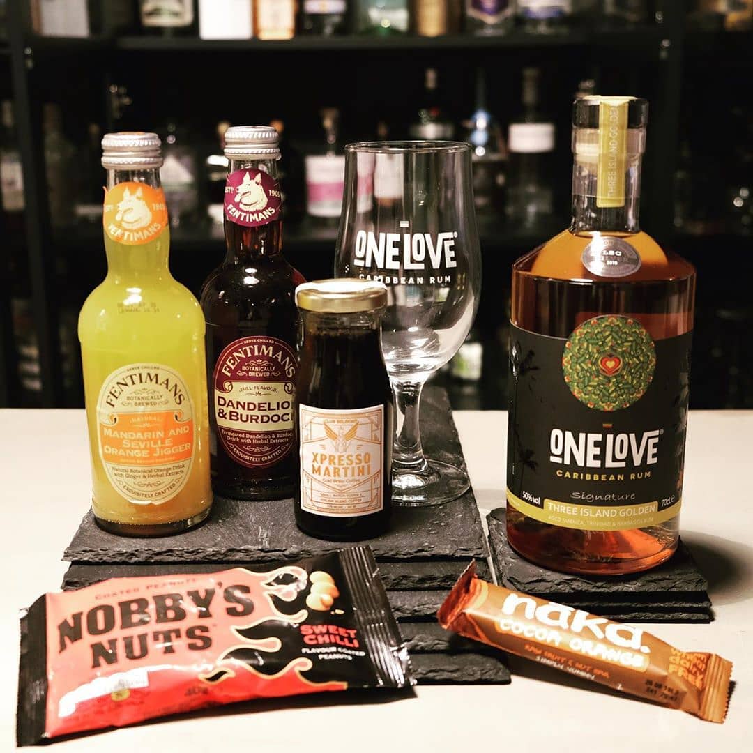 ClubBelmontUK's tweet photo. Our wonderful Xpresso Martini in the CraftRumBox collection. Great to be featured with some brilliant brands we love & respect such as #fentimans #nakd #oneloverum
#craftrumbox @craftrumbox @oneloverum @fentimansLtd
Thanks for the post #smile_theres_gin #londoncocktails https://t.co/KiUpflbV9g